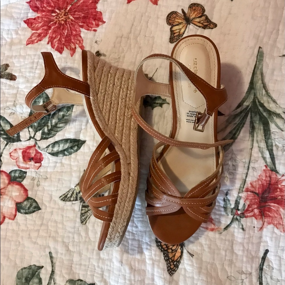 Liz Claiborne Wedges
